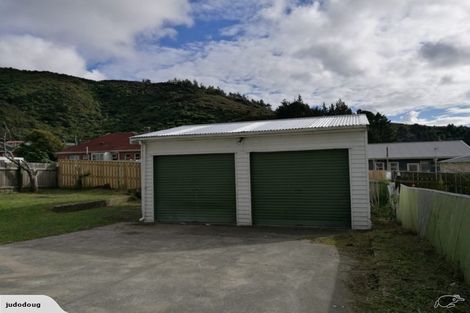 Photo of property in 32 Judd Crescent, Naenae, Lower Hutt, 5011