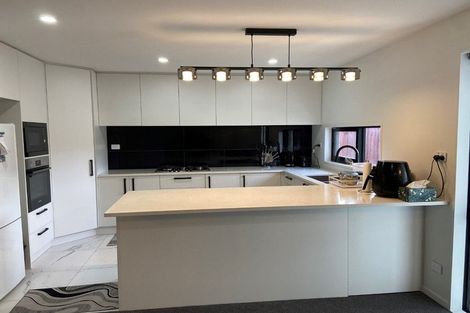 Photo of property in 6 Crosado Place, Rolleston, 7614