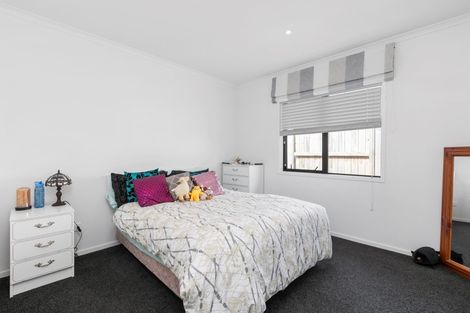 Photo of property in 221 Lakes Boulevard, Pyes Pa, Tauranga, 3112