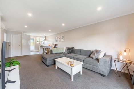Photo of property in 5a Maire Street, Wainuiomata, Lower Hutt, 5014