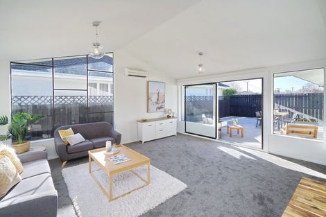 Photo of property in 21 Croziers Road, St Albans, Christchurch, 8052