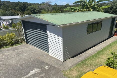 Photo of property in 13 Castleton Street, Birkdale, Auckland, 0626