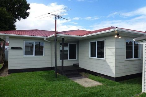 Photo of property in 40 Wickman Way, Mangere East, Auckland, 2024