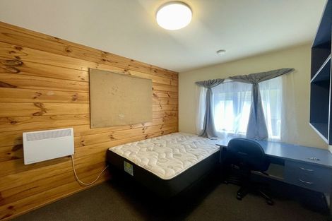 Photo of property in Basin Reserve Complex, 36/4 Sussex Street, Mount Cook, Wellington, 6021