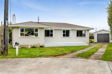 Photo of property in 28 Lysander Street, Stratford, 4332