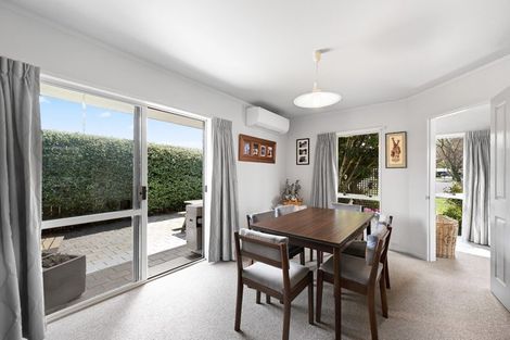 Photo of property in 26 Halcione Close, Flagstaff, Hamilton, 3210