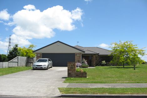Photo of property in 27 Moss Crescent, Takanini, 2112
