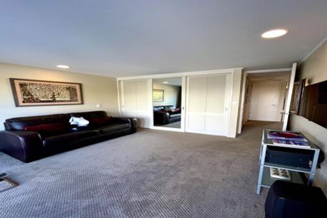 Photo of property in Highwic, 32u2 Hobson Street, Thorndon, Wellington, 6011
