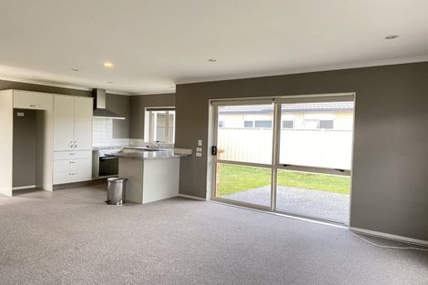 Photo of property in 7a Avondale Road, Taradale, Napier, 4112