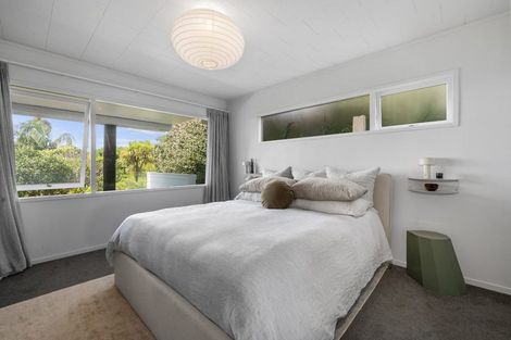 Photo of property in 24 Bridge View Road, Birkenhead, Auckland, 0626