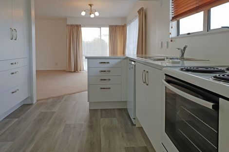 Photo of property in 2/22 Oxford Street, Taradale, Napier, 4112