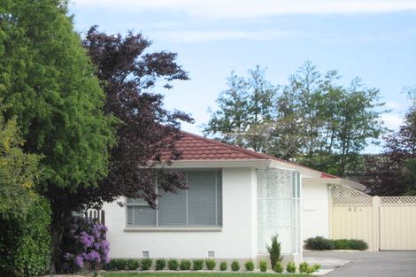 Photo of property in 42 Prestons Road, Redwood, Christchurch, 8051