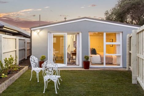 Photo of property in 1/59 Oram Avenue, New Brighton, Christchurch, 8061