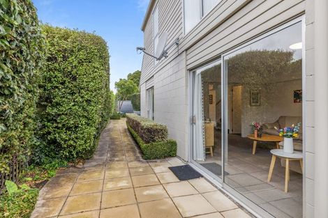 Photo of property in 15a Saint Winifreds Place, Bryndwr, Christchurch, 8052