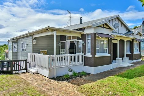 Photo of property in 9 Prospect Terrace, Pukekohe, 2120