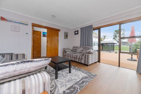 Photo of property in 216a Sturges Road, Henderson, Auckland, 0612