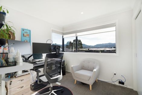 Photo of property in 38 Mawai Hakona Drive, Wallaceville, Upper Hutt, 5018
