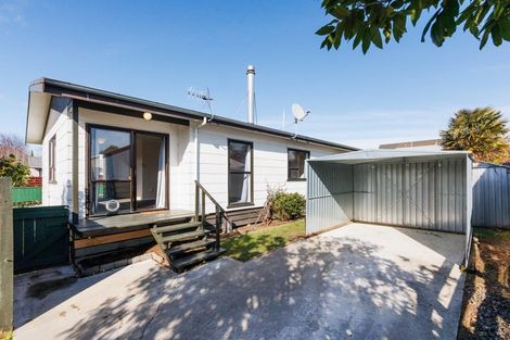 Photo of property in 4a Peter Hall Drive, Kelvin Grove, Palmerston North, 4414