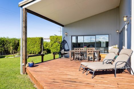 Photo of property in 141 Scott Road, Okaiawa, Hawera, 4671
