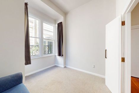 Photo of property in 122 Tinakori Road, Thorndon, Wellington, 6011