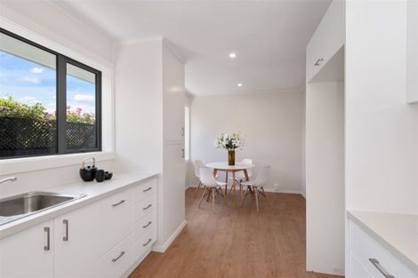 Photo of property in 55 Mcfaddens Road, St Albans, Christchurch, 8052