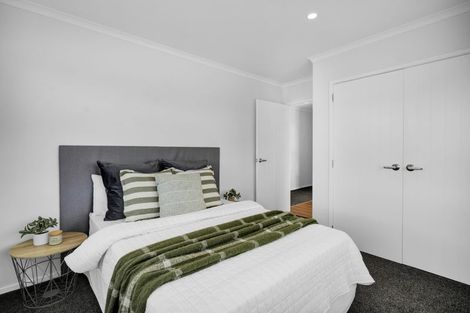 Photo of property in 13 Birdie Lane, Waiwhakaiho, New Plymouth, 4312