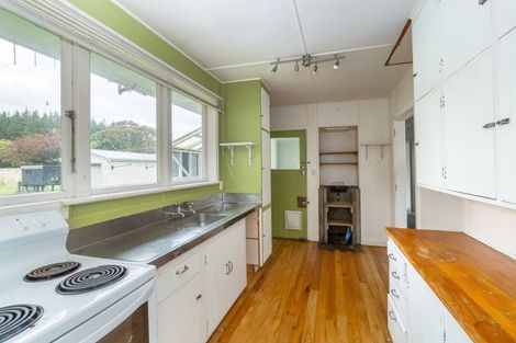 Photo of property in 2936 White Rock Road, Tuturumuri, Martinborough, 5782