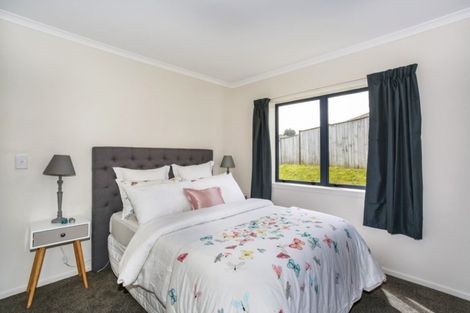 Photo of property in 5 Kokako Rise, Papakura, 2110