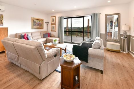 Photo of property in 46 Harvest Avenue, Orewa, 0931