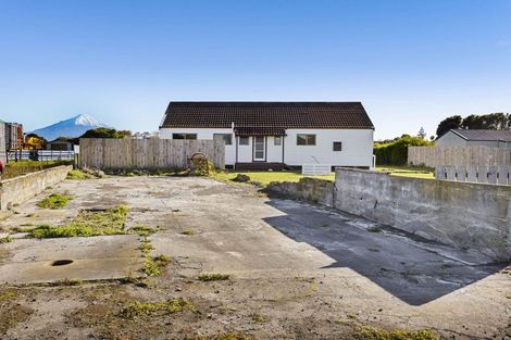 Photo of property in 466 Normanby Road, Okaiawa, Hawera, 4671