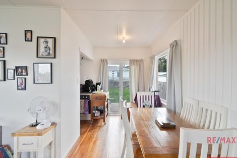 Photo of property in 2 Belgrave Place, Papakura, 2110