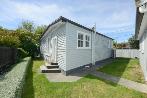 Photo of property in 1 Norwood Street, Beckenham, Christchurch, 8023