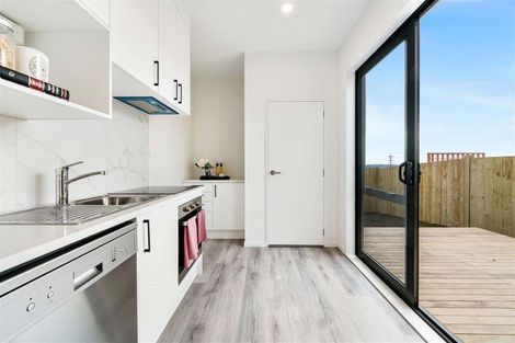 Photo of property in 10 Kokotea Road, Massey, Auckland, 0614