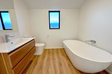 Photo of property in 31 Herridge Street, Woodend, 7691