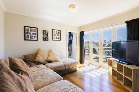 Photo of property in 12 Freyberg Terrace, Waipukurau, 4200