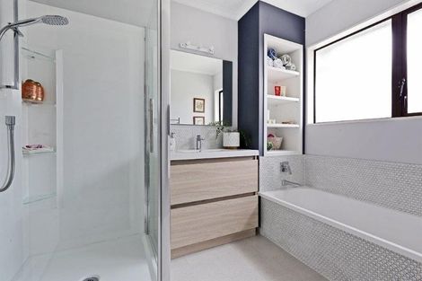 Photo of property in 33 Hetley Crescent, Taradale, Napier, 4112