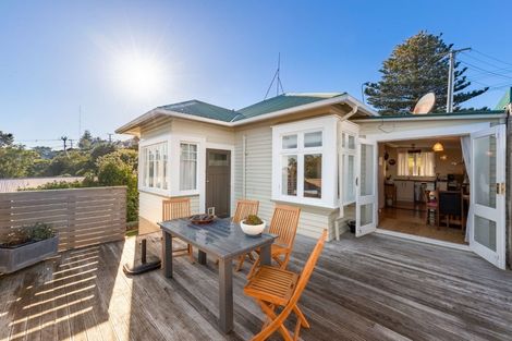 Photo of property in 13 Thornley Street, Titahi Bay, Porirua, 5022