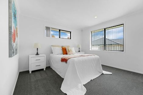 Photo of property in 11 Paul Way, Pokeno, 2402