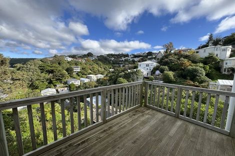 Photo of property in 17 Plunket Street, Kelburn, Wellington, 6012