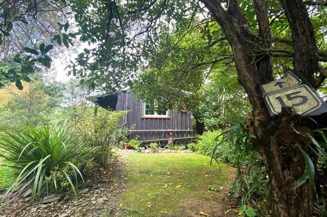 Photo of property in 1736 East Coast Road, Whakatiwai, Miranda, 2473