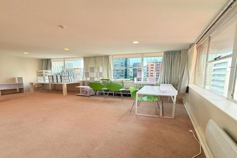 Photo of property in Terrace Tower Apartments, 8b/126 The Terrace, Wellington Central, Wellington, 6011