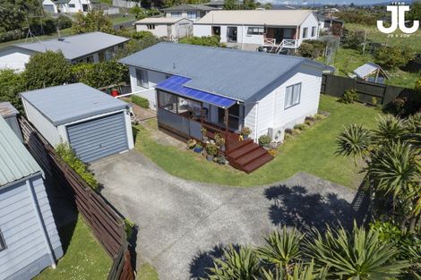 Photo of property in 38b Kaitemako Road, Welcome Bay, Tauranga, 3112
