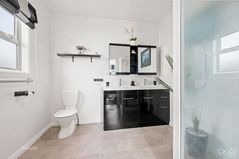 Photo of property in 29 Queen Street, Petone, Lower Hutt, 5012