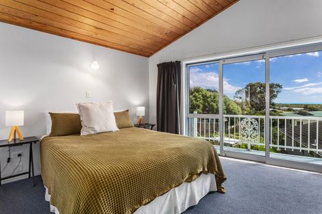 Photo of property in 2 Pollen Street, Matata, Whakatane, 3194
