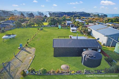Photo of property in 14 Worcester Street, Hampden, 9410