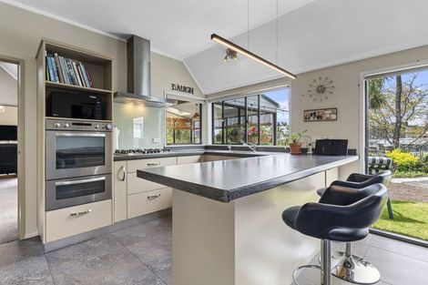 Photo of property in 13a Mangorei Road, Strandon, New Plymouth, 4312