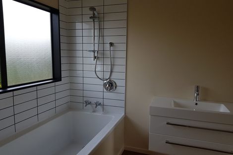 Photo of property in 200a Springfield Road, St Albans, Christchurch, 8014