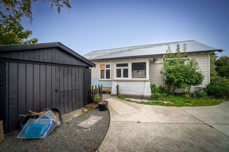 Photo of property in 28 Northcote Road, Northcote, Christchurch, 8052