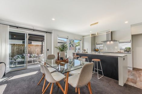 Photo of property in 32 Oakdale Grove, Richmond, 7020