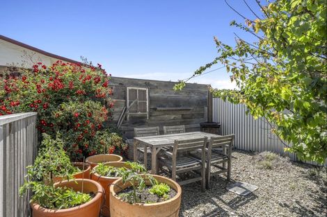 Photo of property in 2 Ray Street, Cromwell, 9310